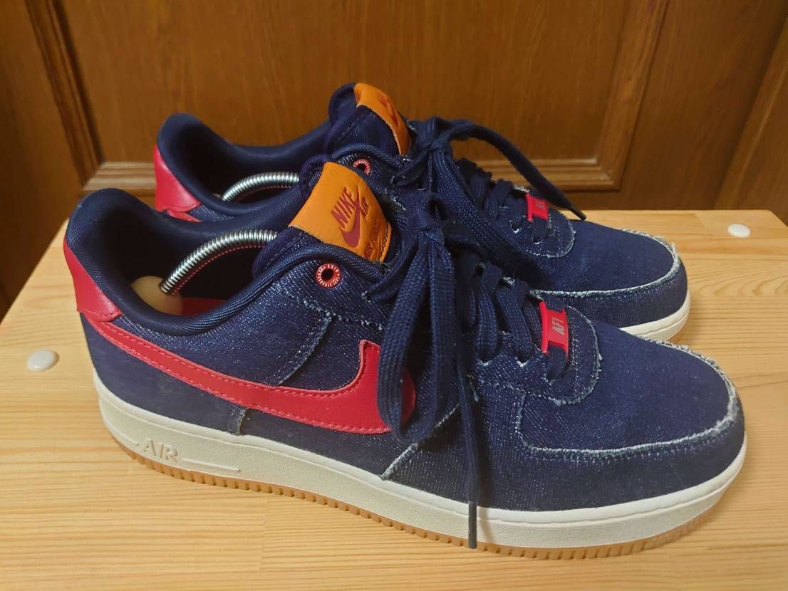 今日のお供はリーバイスコラボのAF1でした
ゲリラ発売したのを運良くゲットするこ