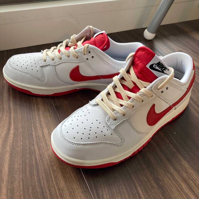 やっと来たBY YOU Dunkをカスタム！
1枚目はビフォー！2枚目以降はア