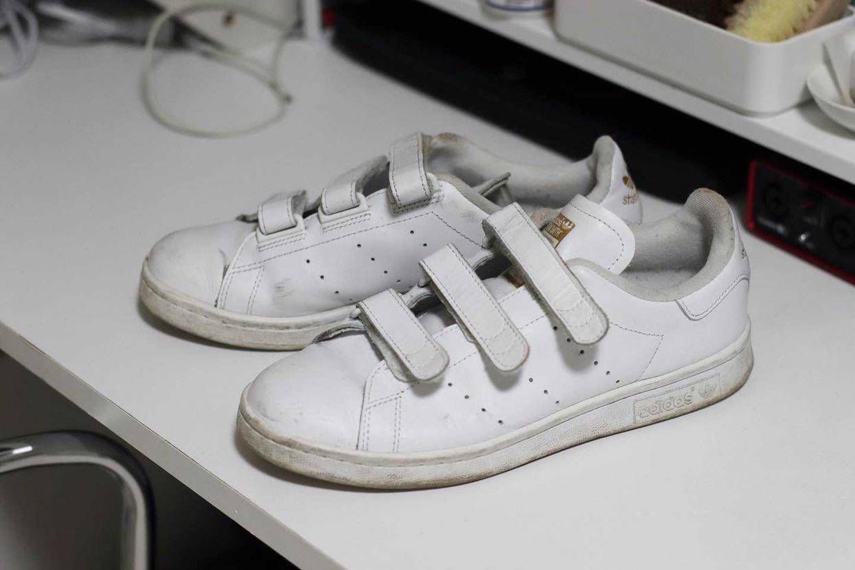 お預かりしたStan Smithをクリーニングしました。
ついでにクリーニング