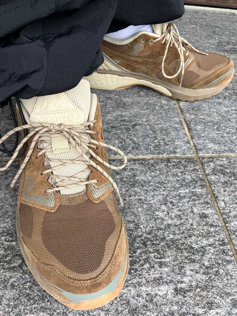 靴も服も飯も髪も同じ色🙄
ではドロン🥷