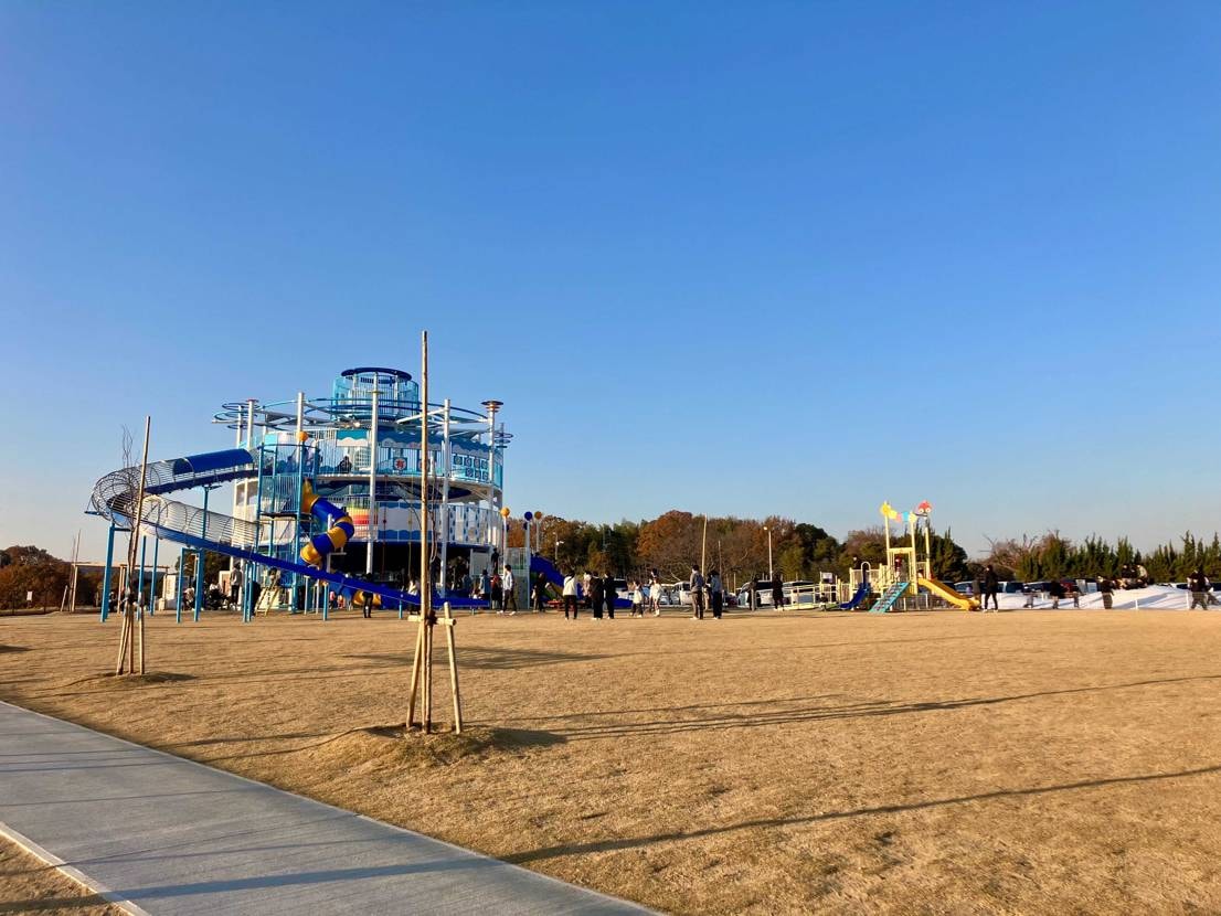 久しぶりにDUNKSBなど履きまして
マップラはモード味も