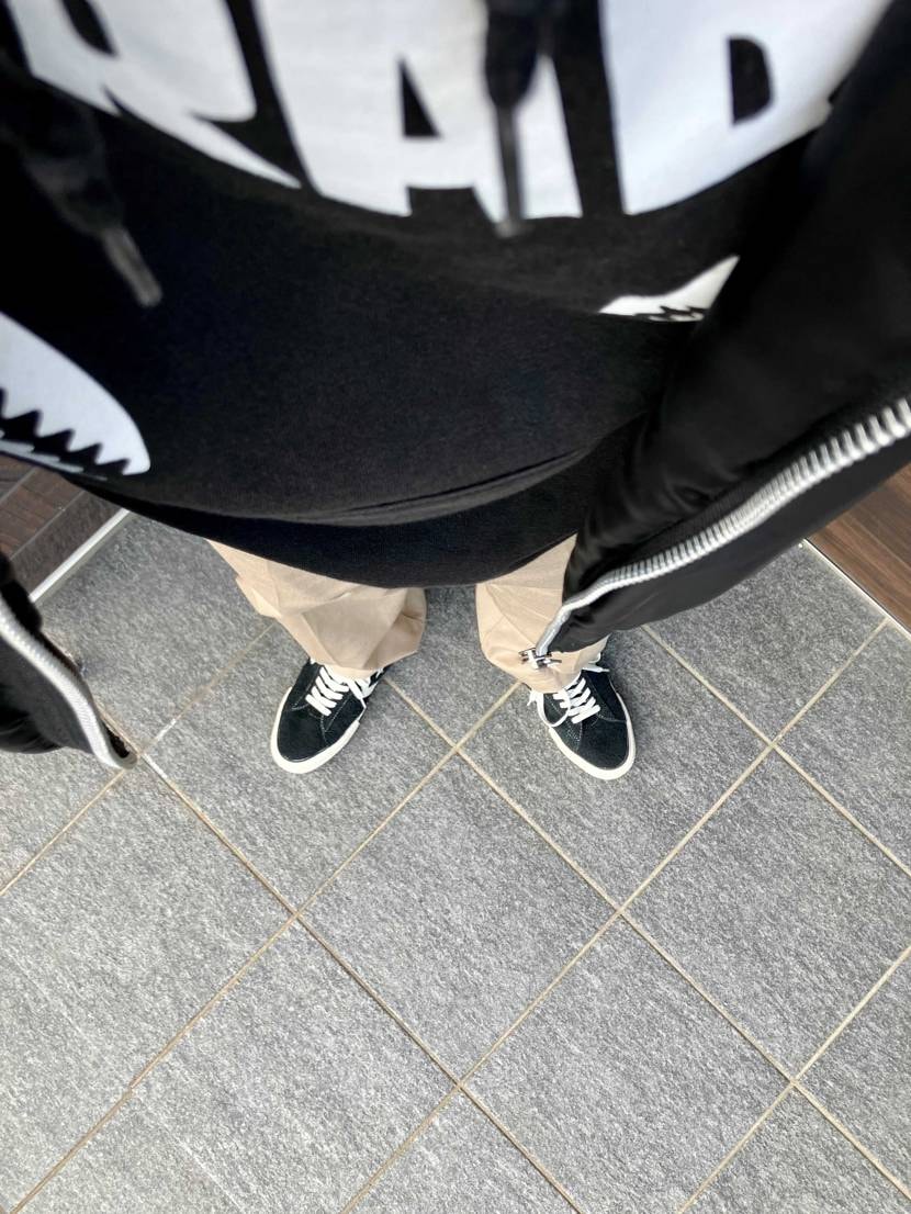 ジャストサイズおじ
と、寒すぎて帰りたいオバ


で