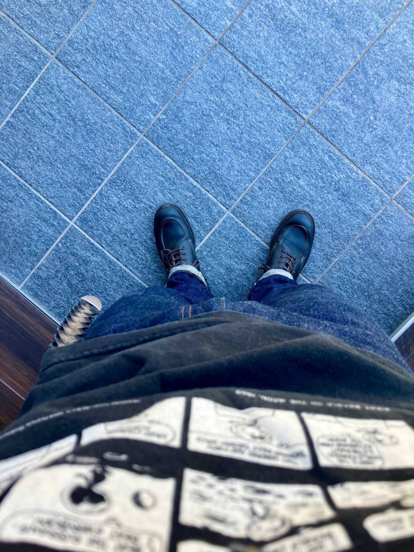 旅に出ます
探さないでください

🫪


ではド