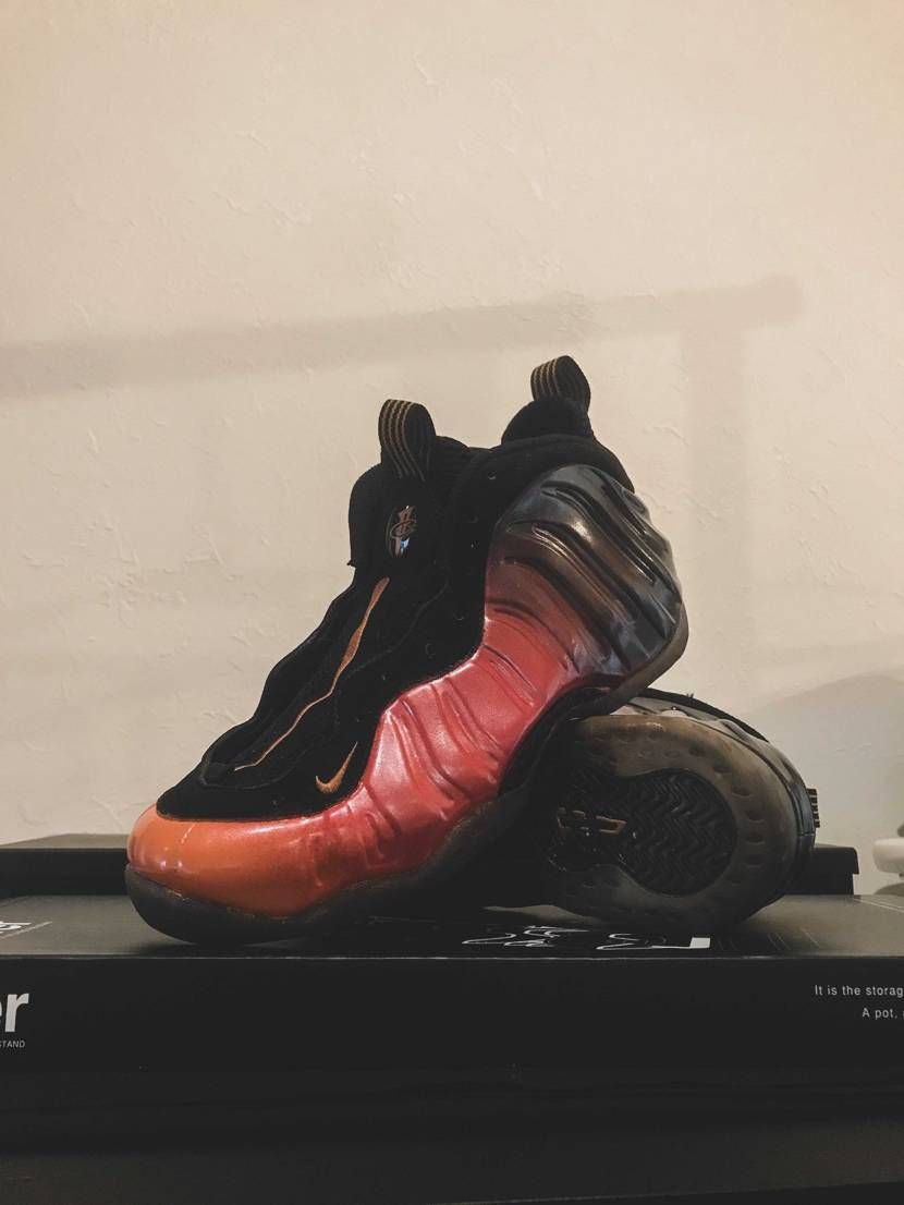 先日塗ったポジット
どうも気に入らなくてやり直し

つま先をオレンジにして