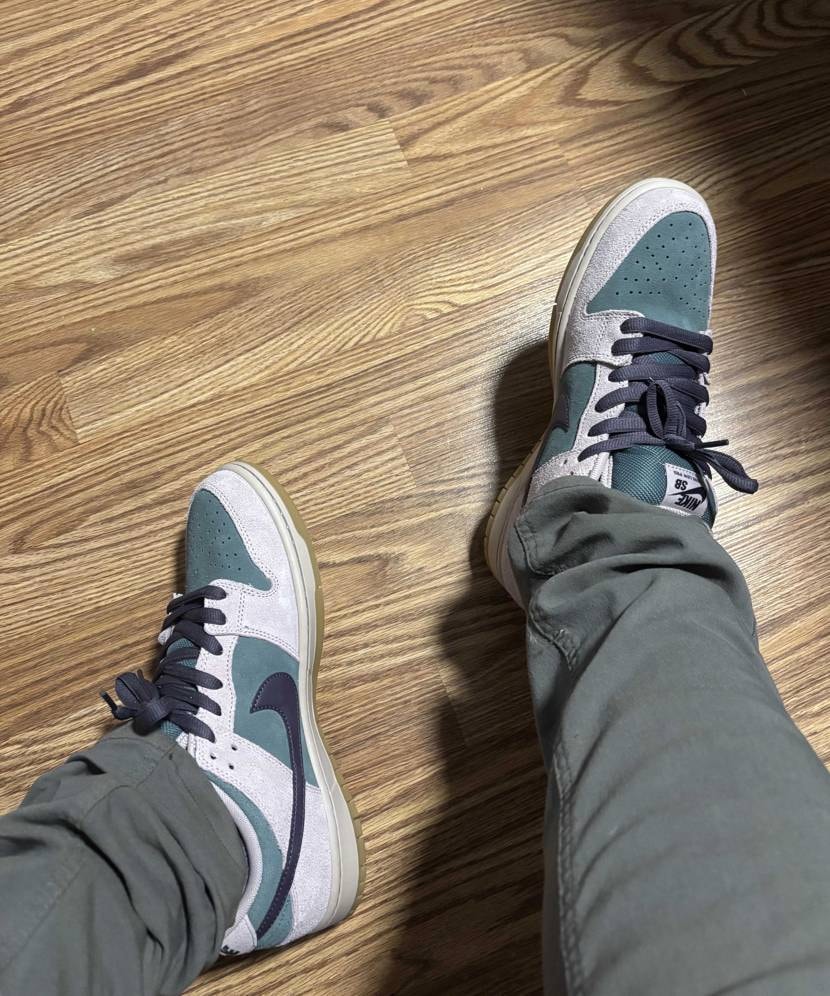 ミネラルスレートの画像拾ってきた🥺
お外で見ると白に近くて