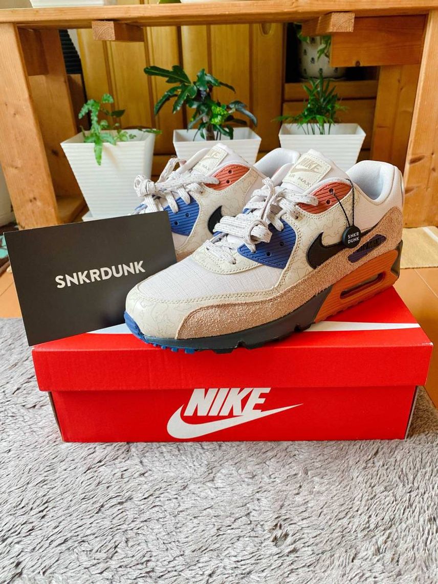 定価より安く買えて満足
やっぱこの色バリ可愛い