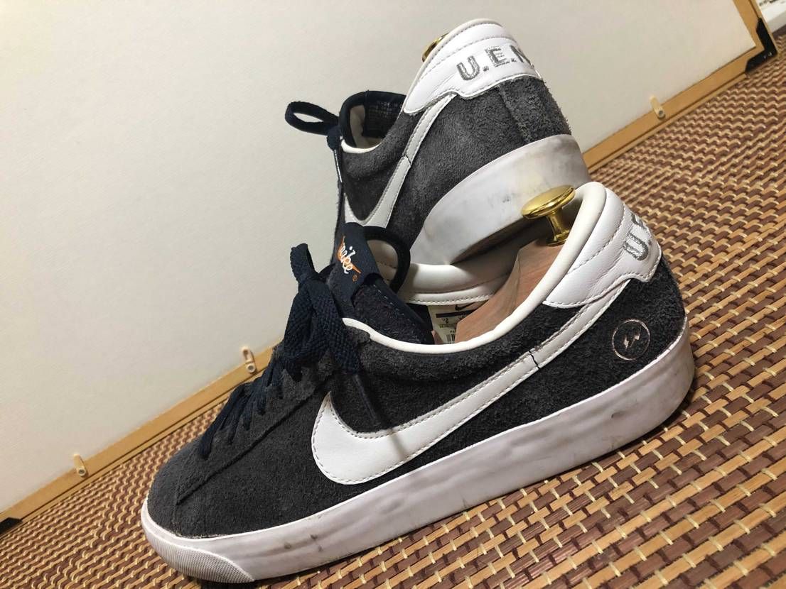 フラグメントをリサイクルショップで見つけて買いましたが、このスニーカーについて名