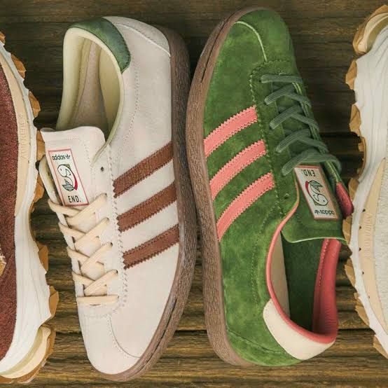 END. x adidasのこちらずっと気になってて
セール&クーポン&ラスト