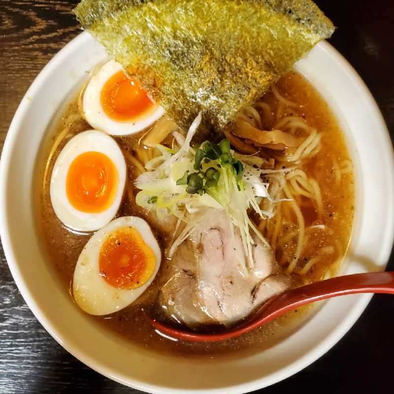 ます