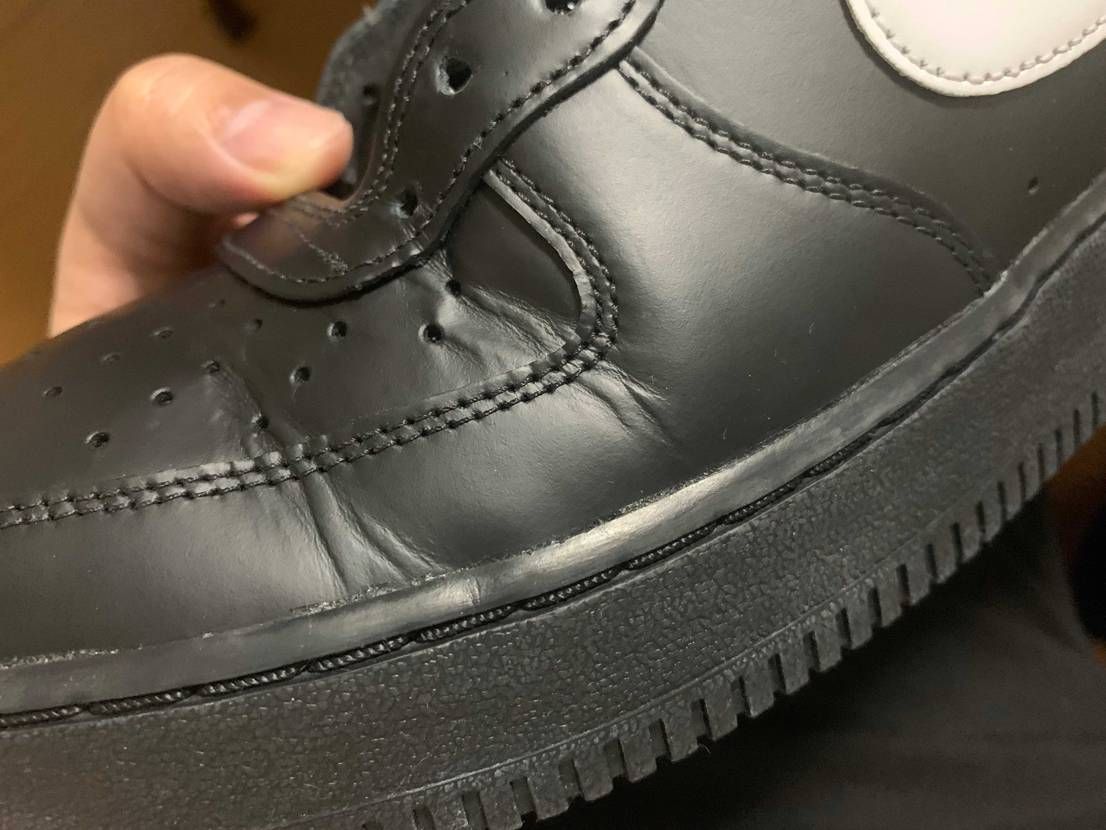前回からの続き⚫️⚪️⚫️
今回はソールの粉吹き加工を