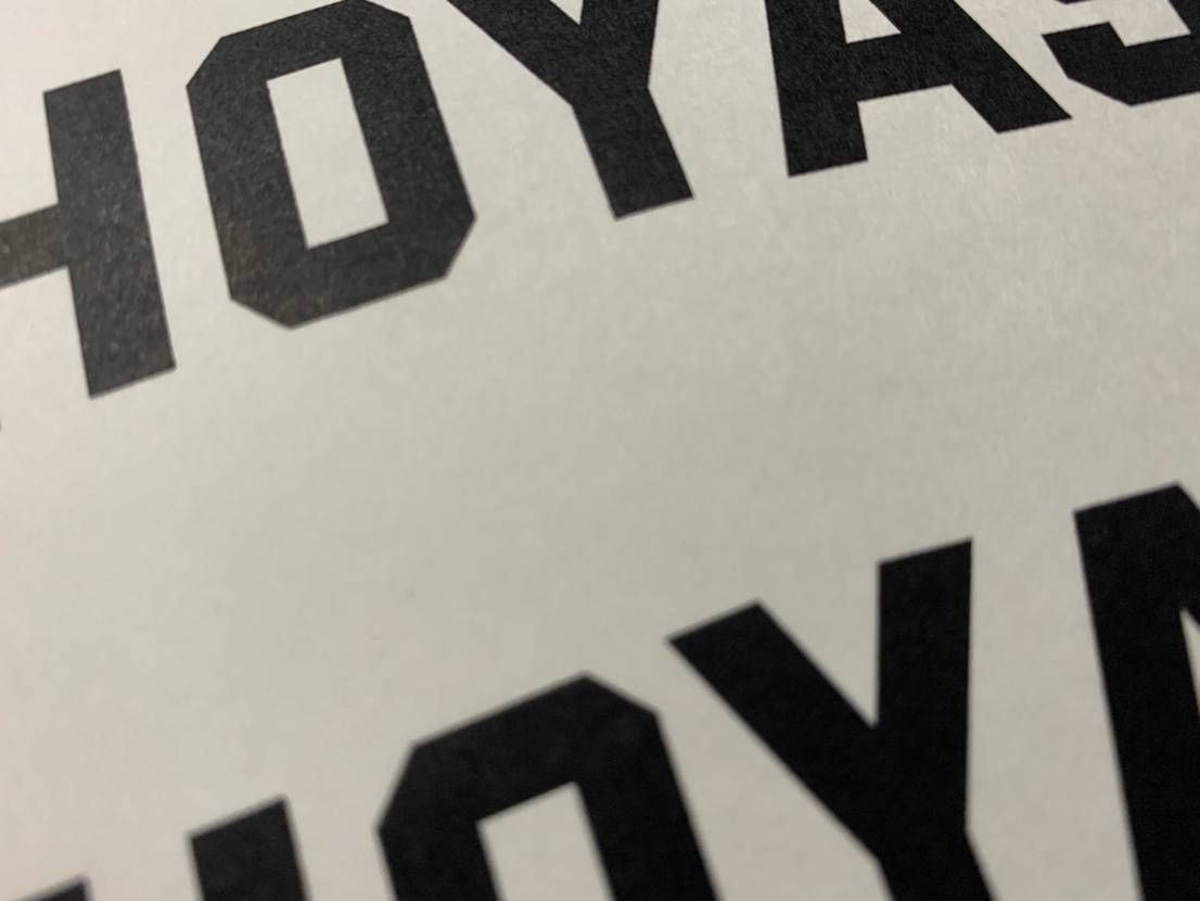 前回からの続き🔵⚪️🔵
今回はヒールロゴの作成🖊️
イラレで適当に