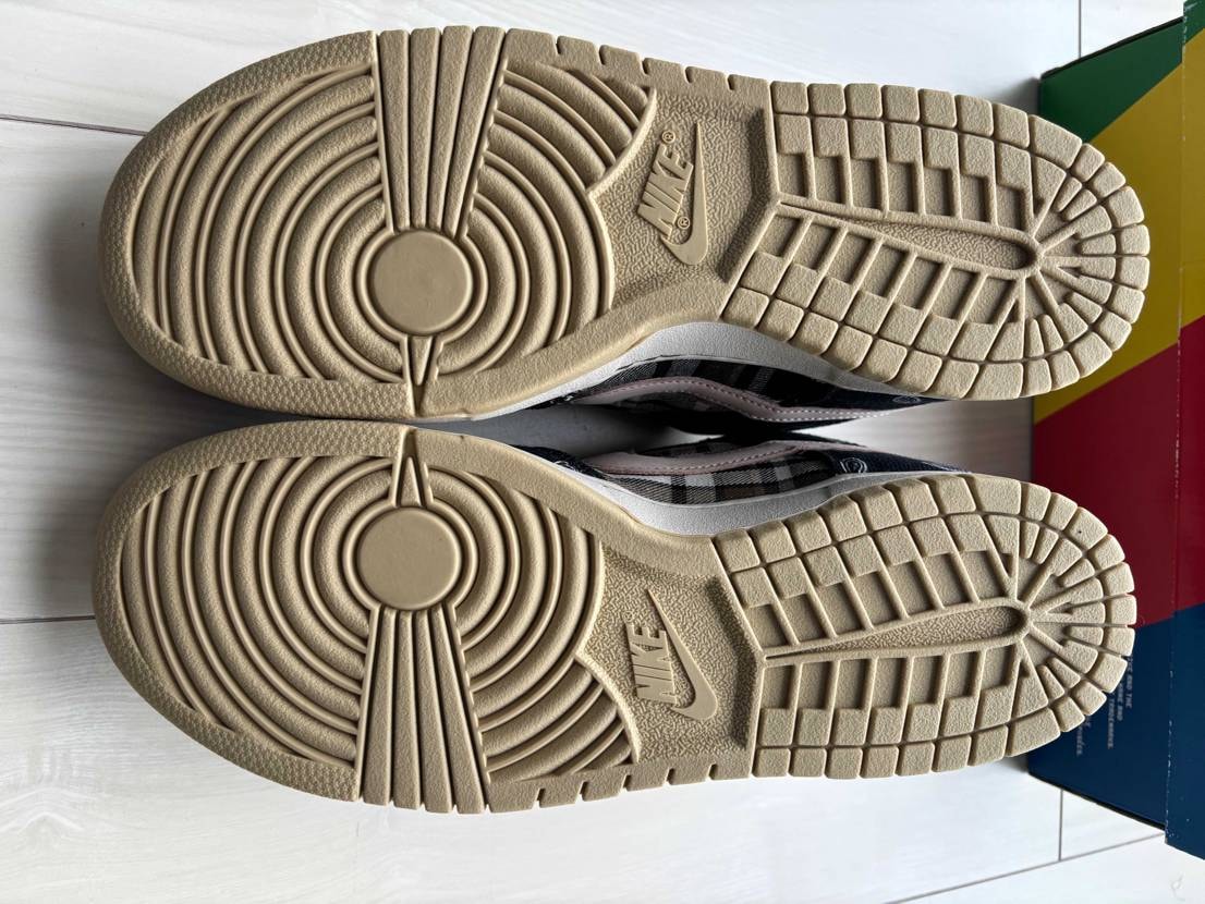 travis scott dunk
新品未使用品出品しまし