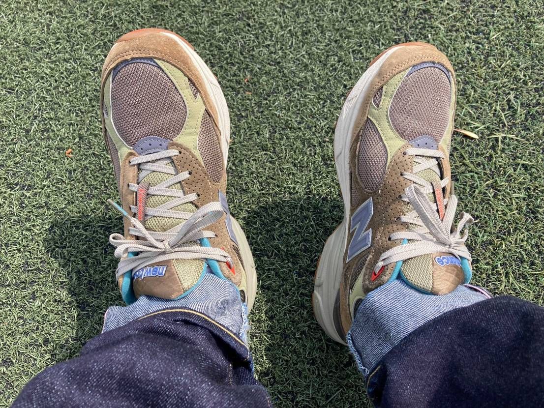 今日は久しぶりの休みで久しぶりのポデガ990V3✌️気のせいか履き始めちょっと固