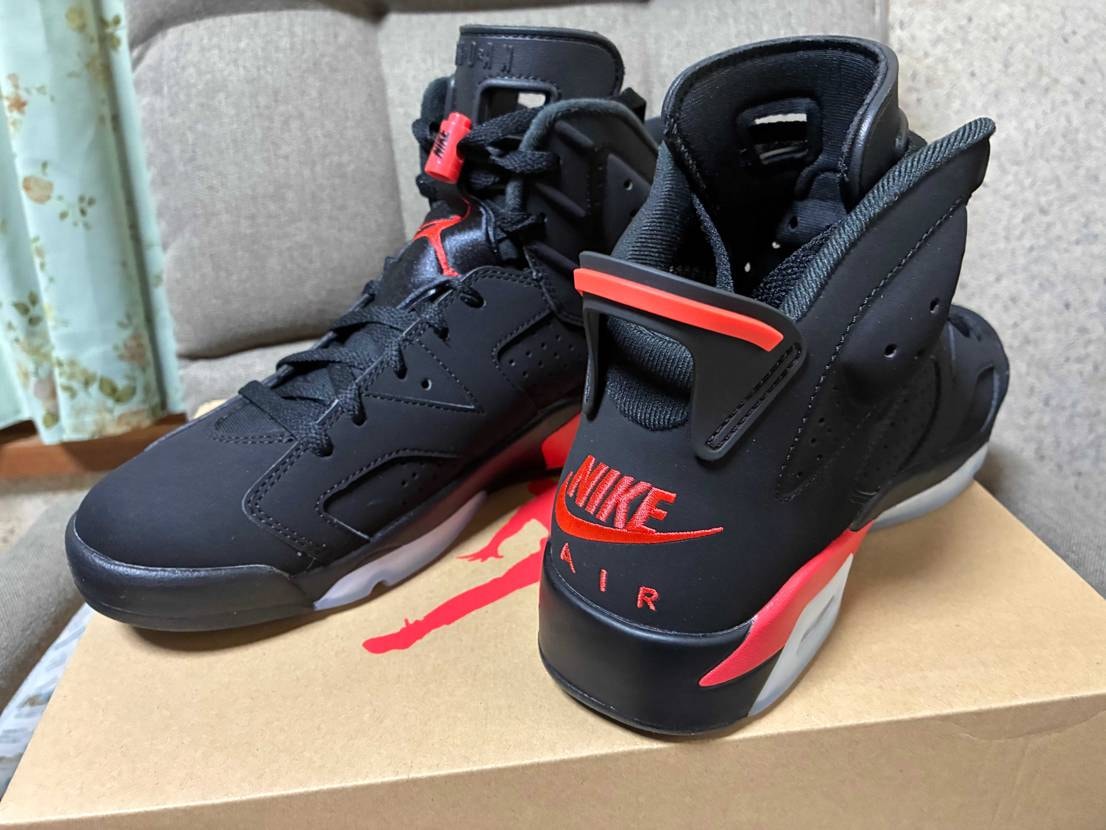 エアジョーダン6 インフラレッド　セールスマン、アトモスさん