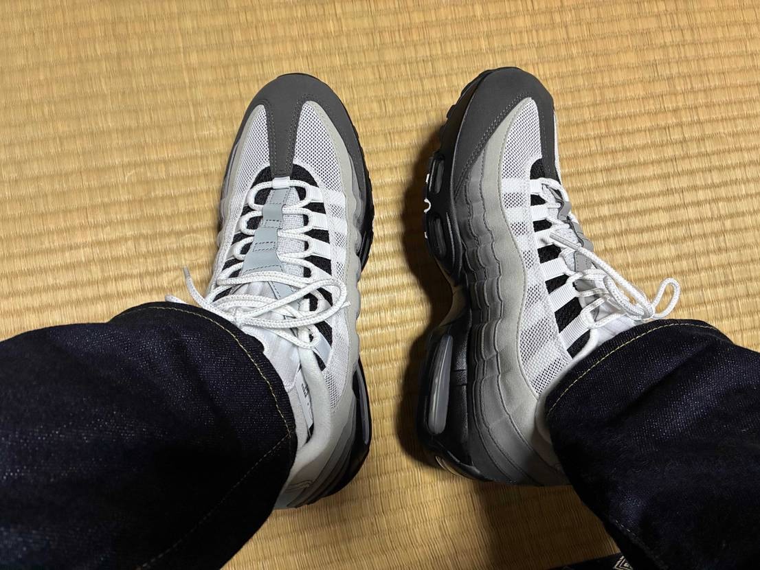 エアマックス95グラナイトを衝動買いしてしまった😊仕事終わり
