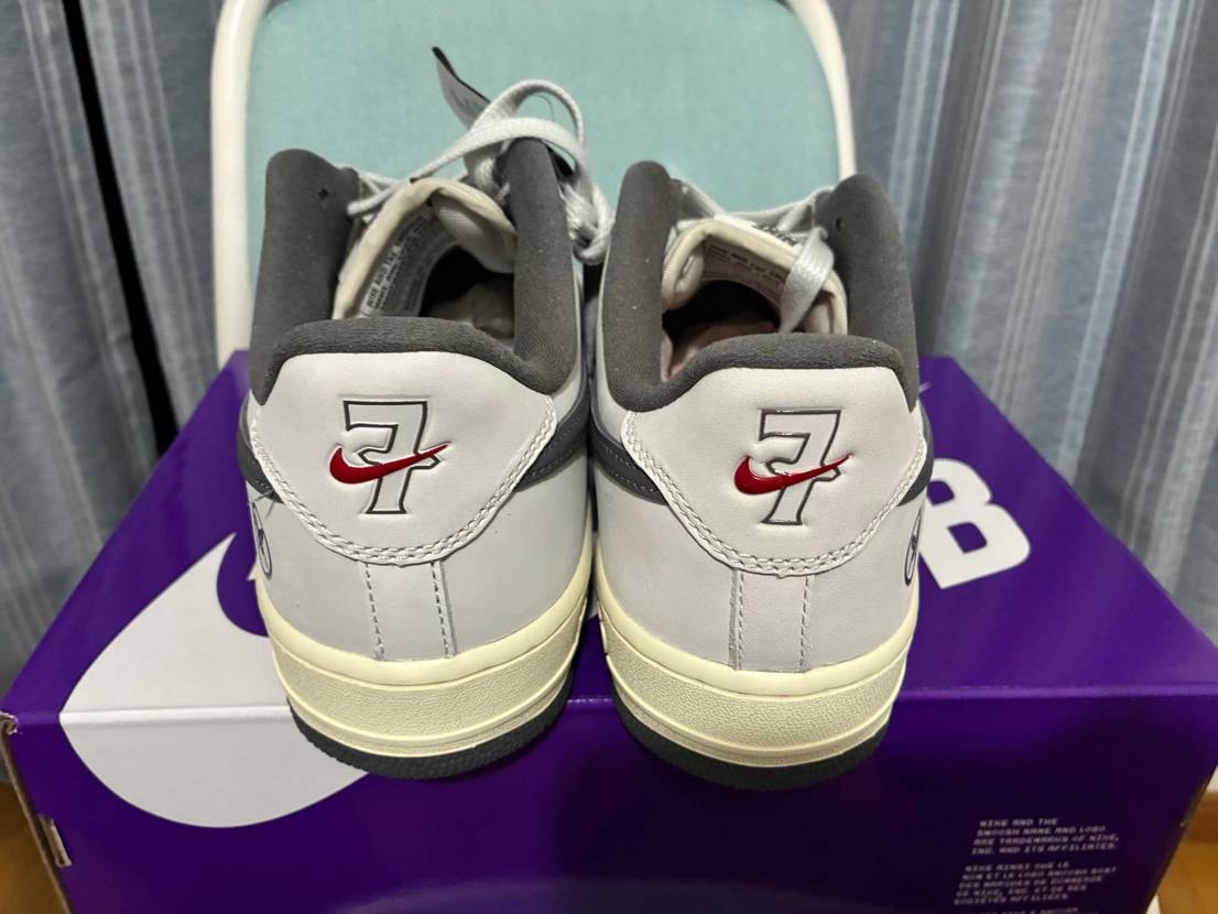 インスタントで当選した堀米雄斗×SBエアフォース1届きました