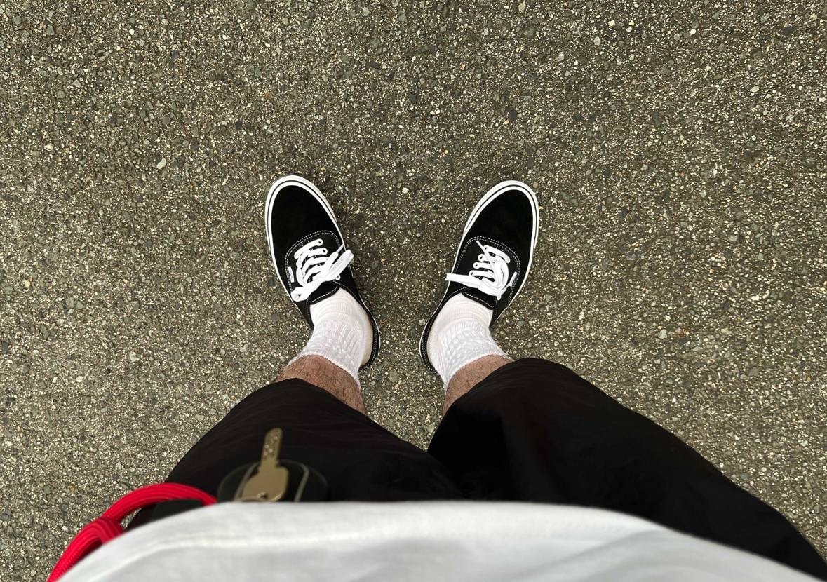 今日はプレミアム（日本限定）👟
子供達と御先祖様に参ってから、友達のお店で🍺