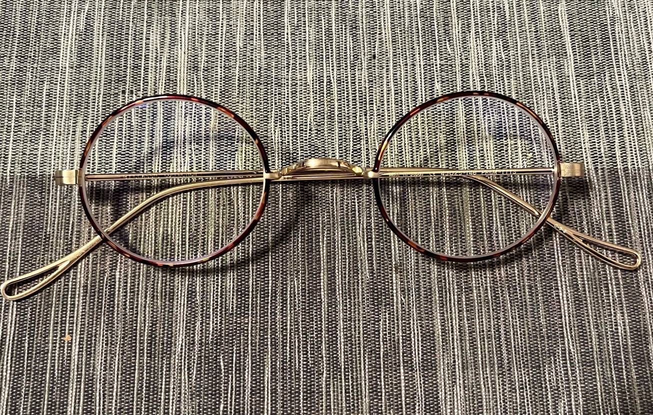また👓が欲しくなり…
いや〜これまたクラシカルな感じがいいと思って買ったんです