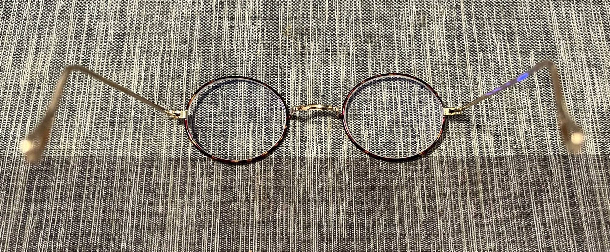また👓が欲しくなり…
いや〜これまたクラシカルな感じがいい