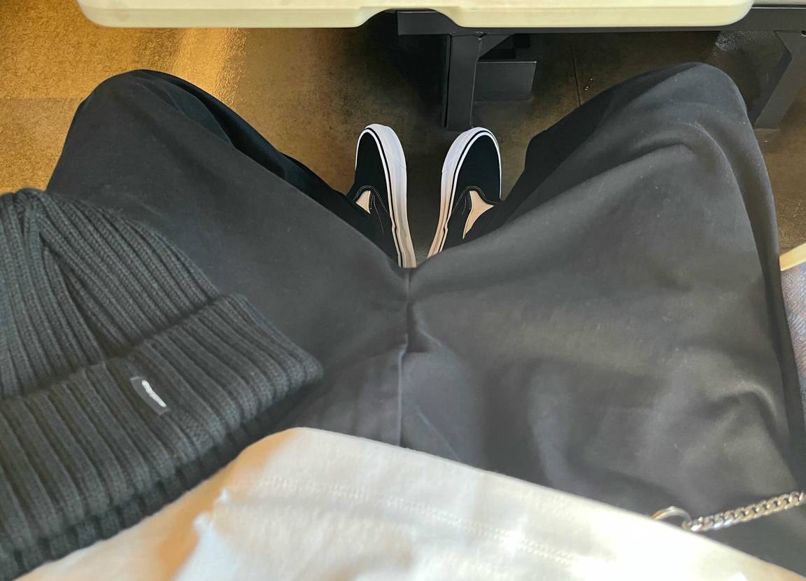 今日はコレ👟
やっぱりスリッポン足に合えば履き易いです（タ