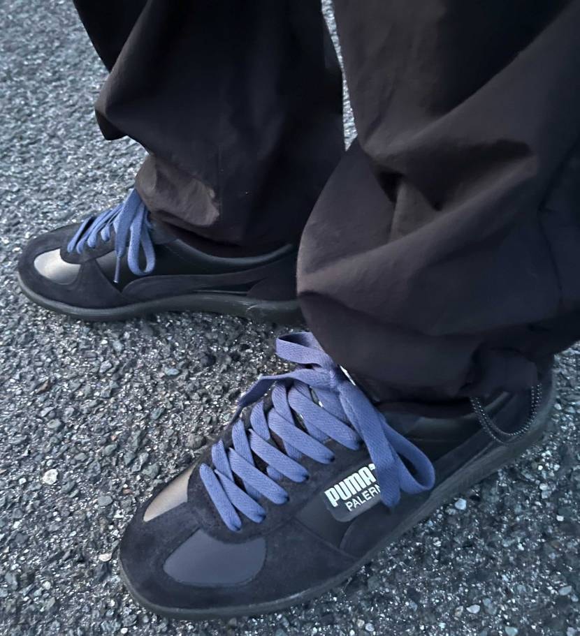 今朝の出勤はコレ👟
履き心地はスケシューなのでグリップ力は