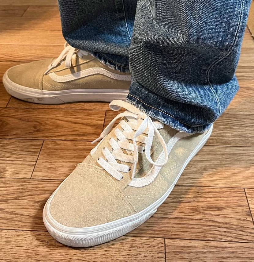 今日は暑くなりそうなのでコレ👟
👖もこの👟も何年ぶりだろうか🤔
バンズ熱が冷