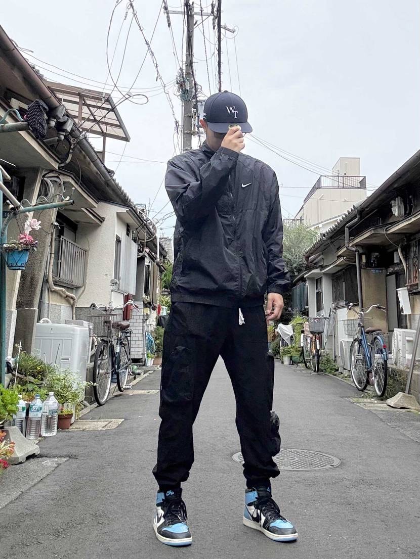NIKE×NOCTAのトラックジャケットが今の時期大活躍中
UNCは久しぶりに