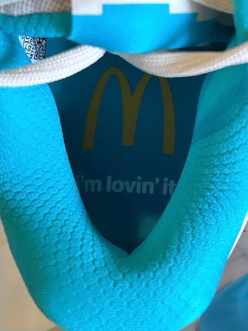 Book2 × McDonalds🍔🍟🍦〽️
こりゃ可愛い