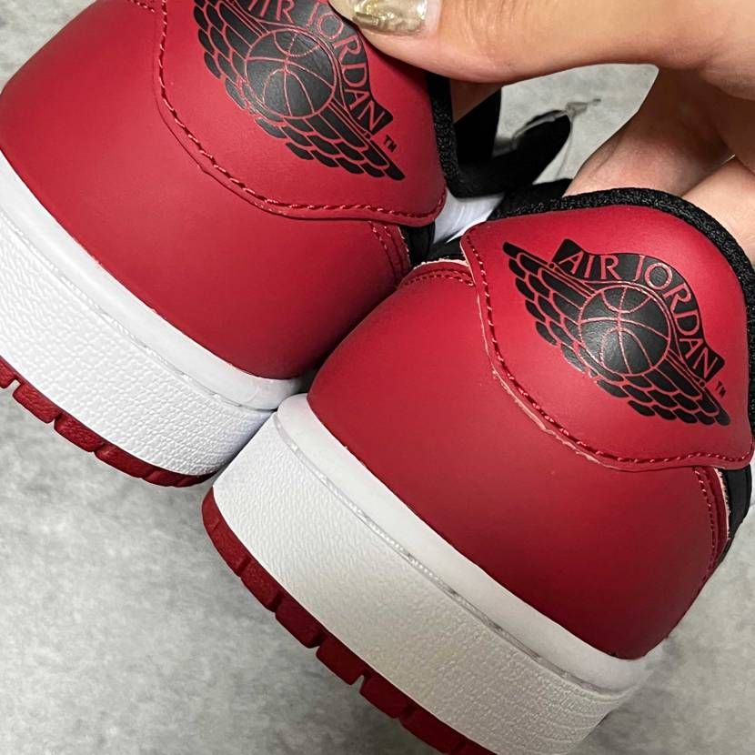 black toe ❤️🖤










良かったら