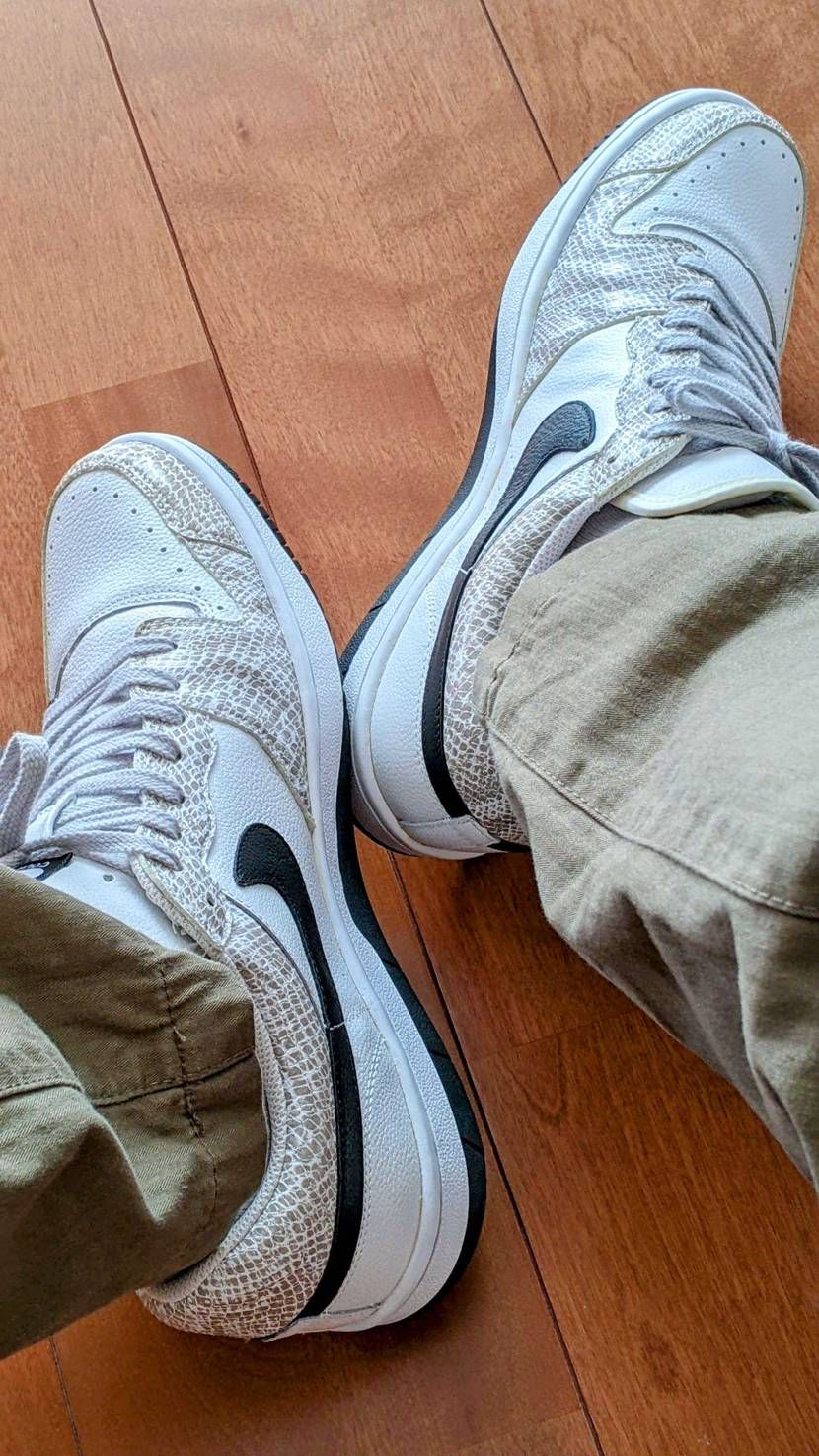 いい天気なので永らく眠らせていたコレを履いてドライブへ行くことにします。
恐ら