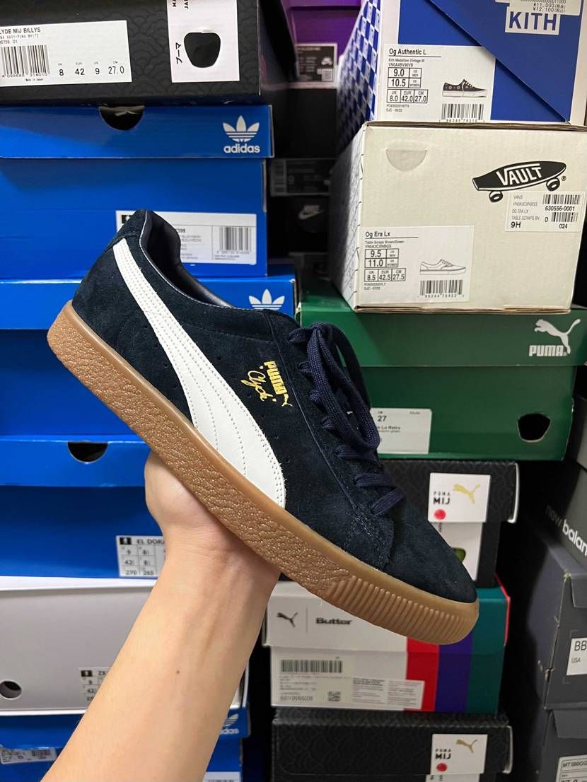 .
.
.
👟 CLYDE MIJ BILLYS

前々から欲しかった