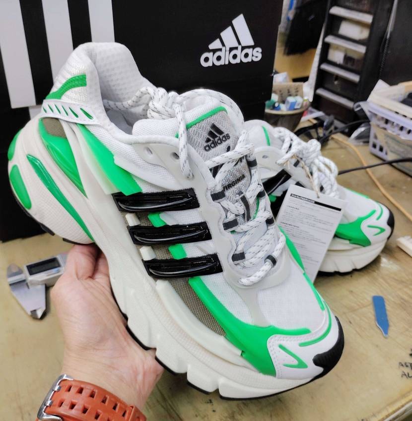 こんばんは、お疲れさまです😊
今日ちょっと肌寒いですがやっ