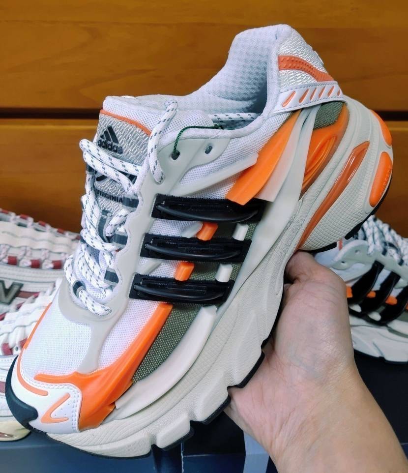 こんばんは🌃
🐯🐡で盛り上がってますね🕺
ひと足早く購入