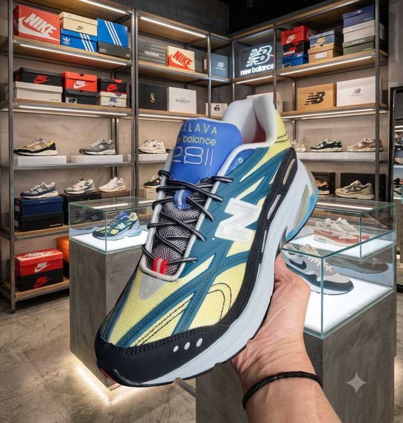 こんばんは🌃
🐐にて購入した👟が到着しました🎵
ソールは