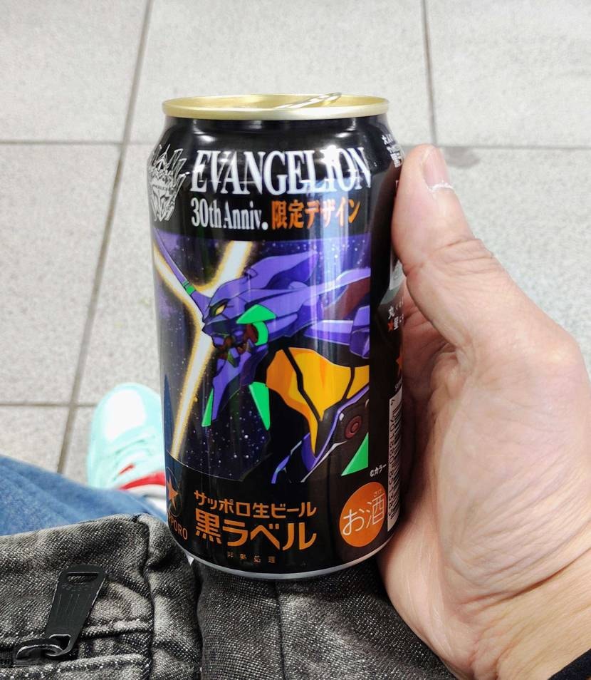 こんにちは～暑いですね🥵

昨日はスニーカーズではなくあ