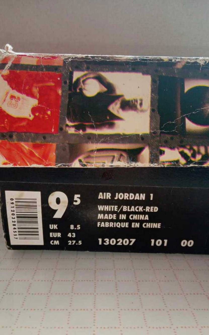 ジョーダン1シカゴ1994スニーカーを出品致しました。サイズ