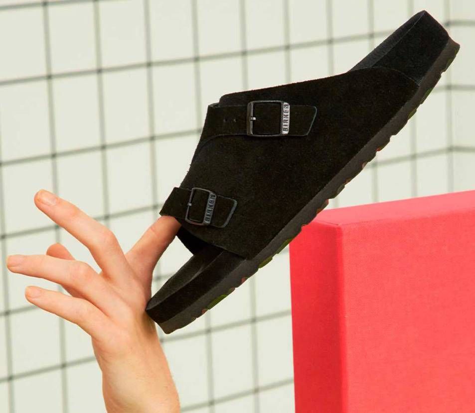 懐い
ビルケンのチューリッヒ
評価の高いこのフットベッド…
自分の足には全