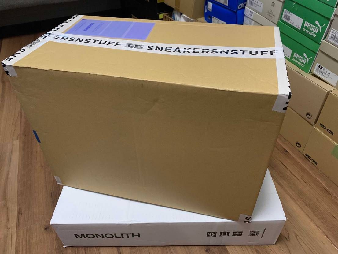 目に毒セールの結果…👀💦
デカ段ボール到着、到着ゥ…📦