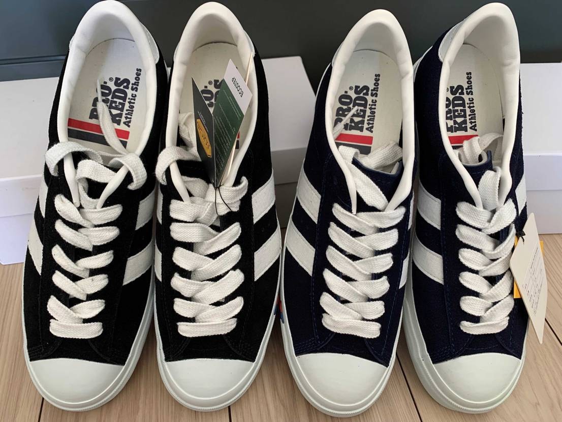 いっちゃいました

当初は紺だけにしようと思ってたんだが、
試着したら最後