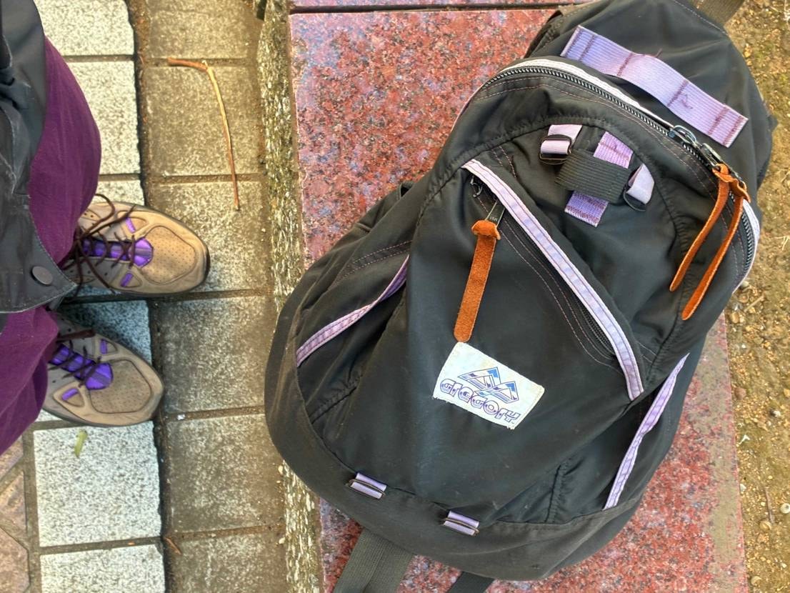 今日スニ&リュック

ザ・90sスタイル

このため