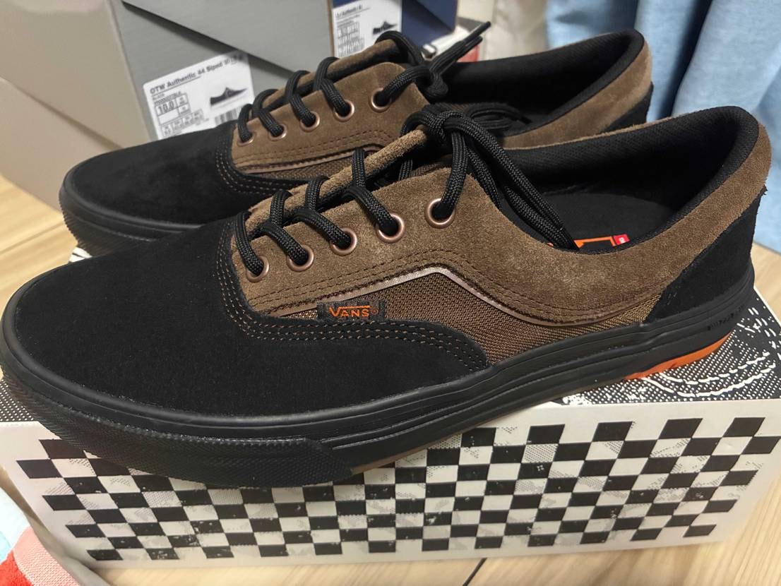 なんとか店舗でゲト

配色、素材ともに良スキーム

