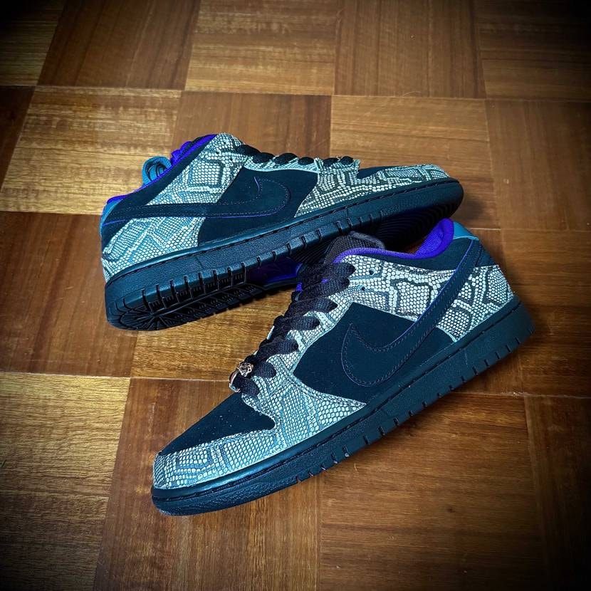 こんばんは🌕

今更ながら開封しました🐍
これはめちゃくちゃかっこいいです