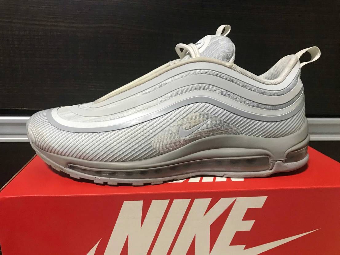 友達に97のおさがりをもらいました！この渋いストライプたまりません！