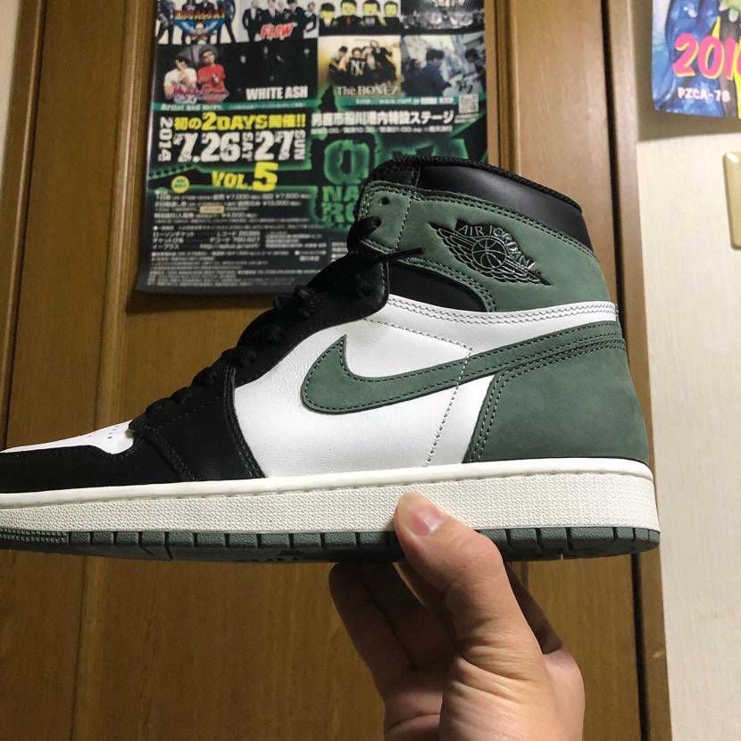 シブいええ色…