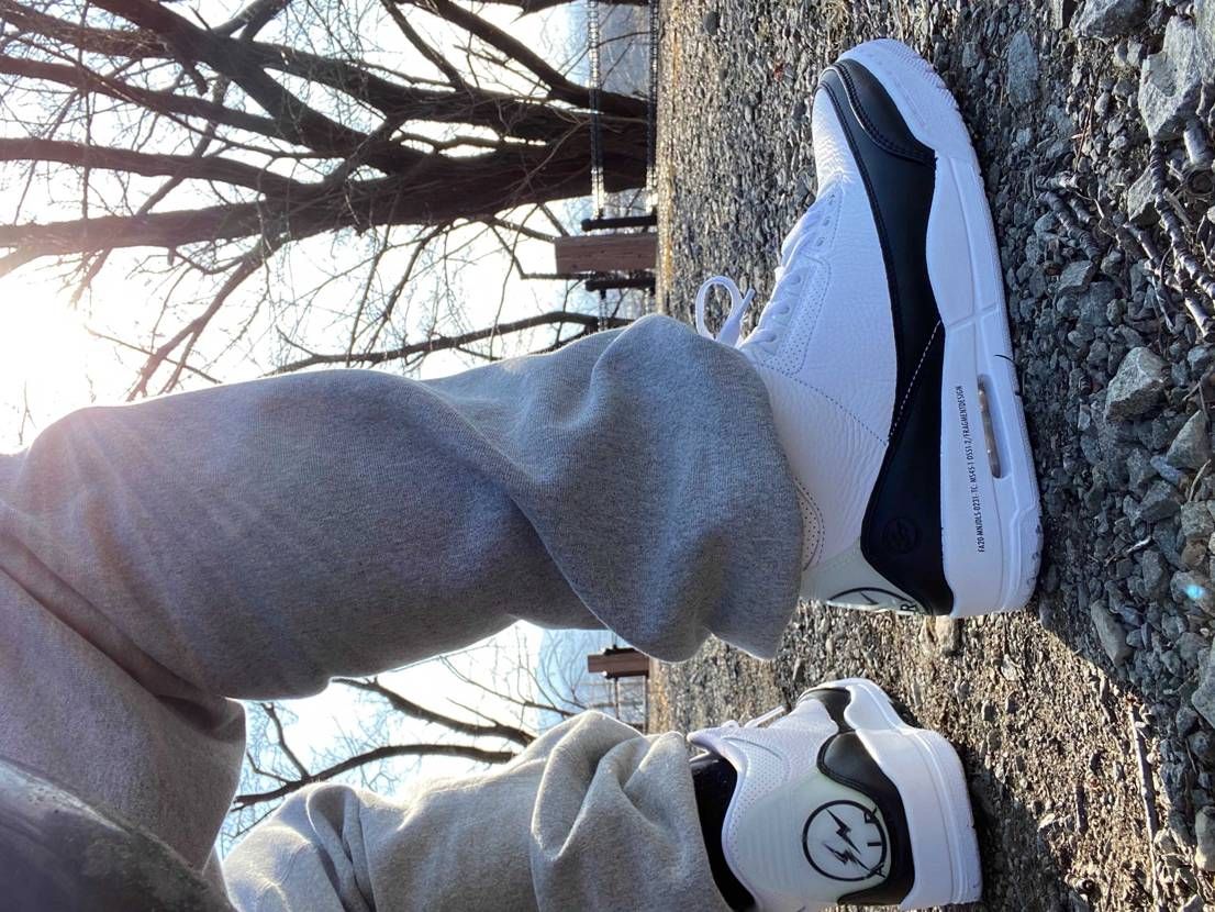 本日はFRAGMENT × NIKE AIR JORDAN