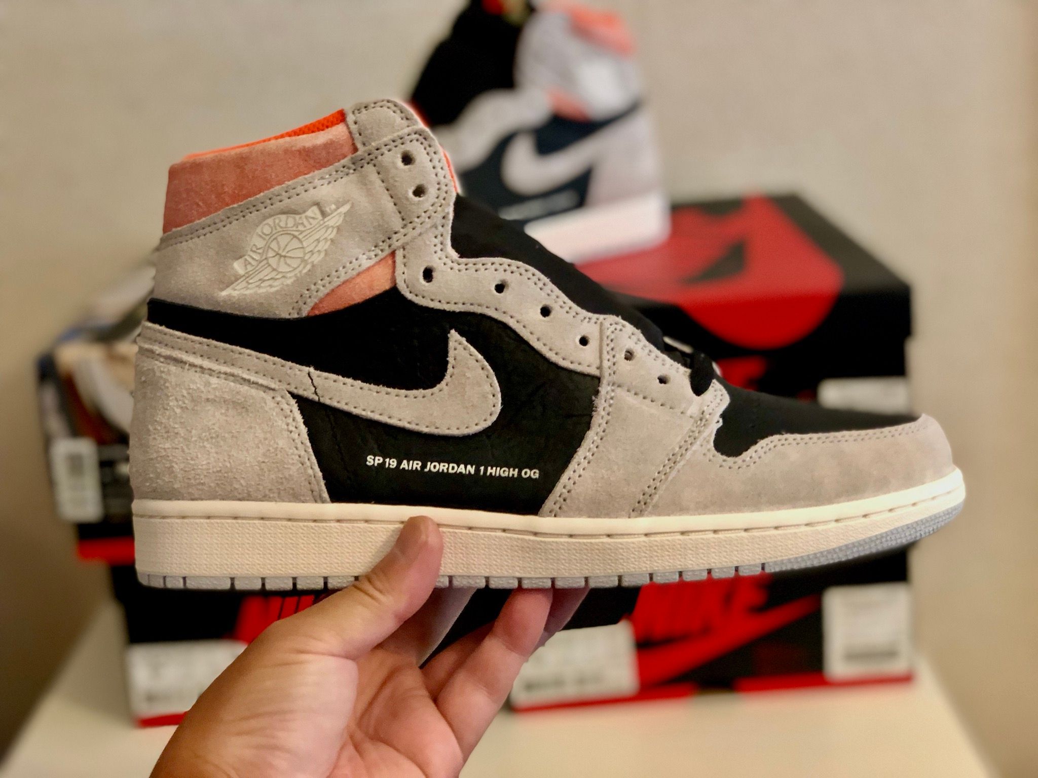 アトモスにて “NIKE AIR JORDAN 1 RETRO HIGH OG