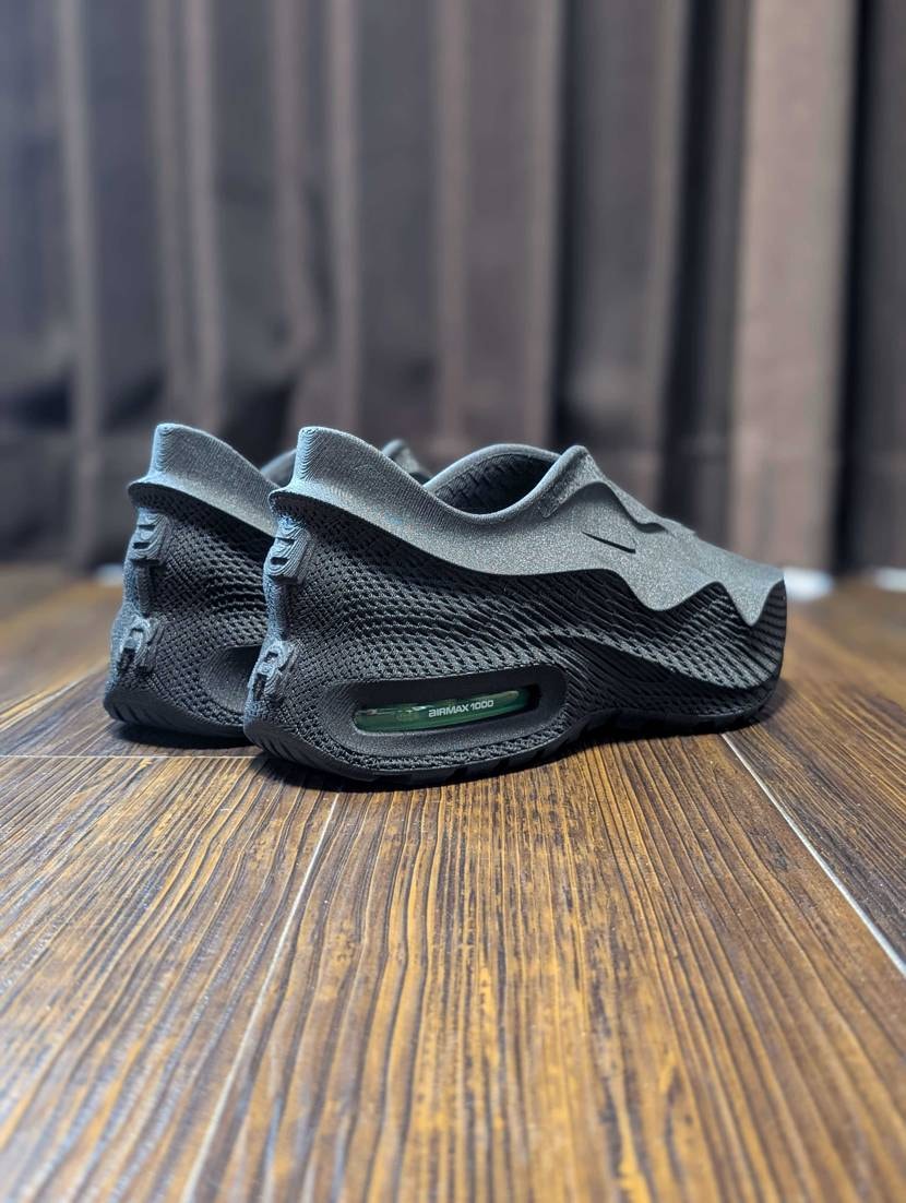 世界限定300足‼️‼️‼️

Nike Air Max