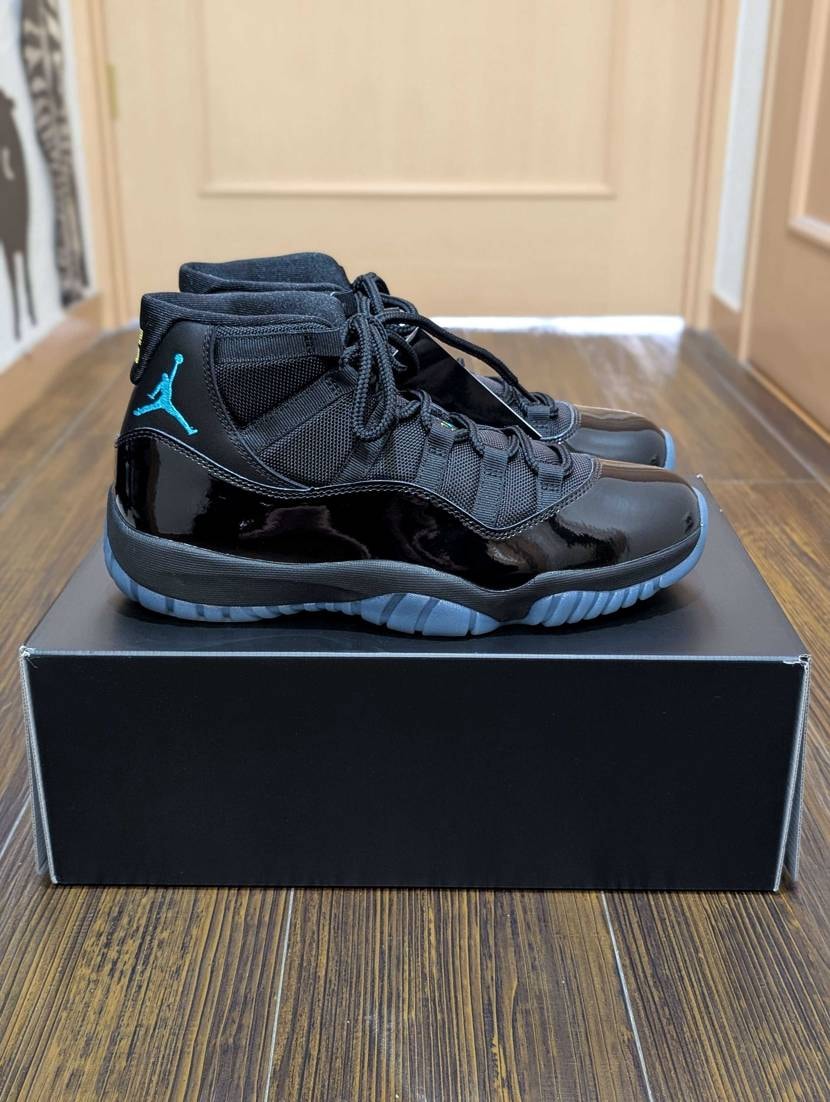 100万足との爆量とウワサだった、AJ11ガンマブルー👟
