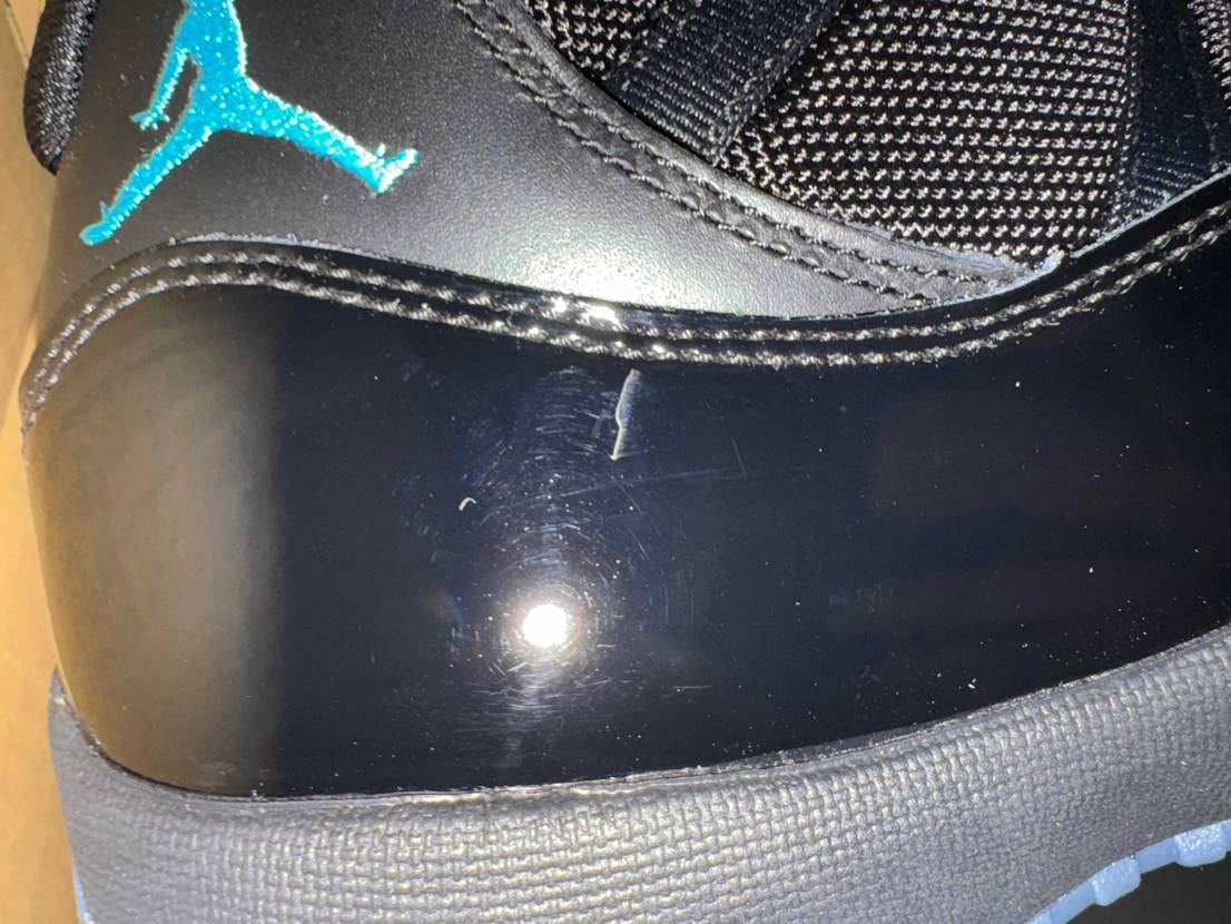 jublieeぶりに購入した11ですが文句なしのカッコよさで