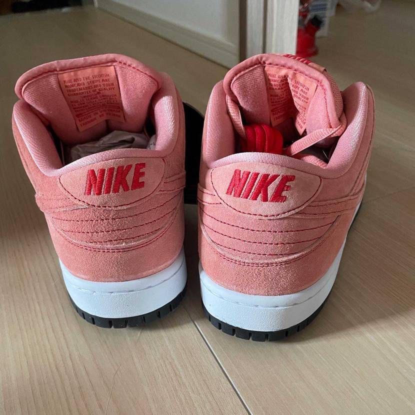 届きました✨
可愛すぎて履くのをためらっちゃいます...